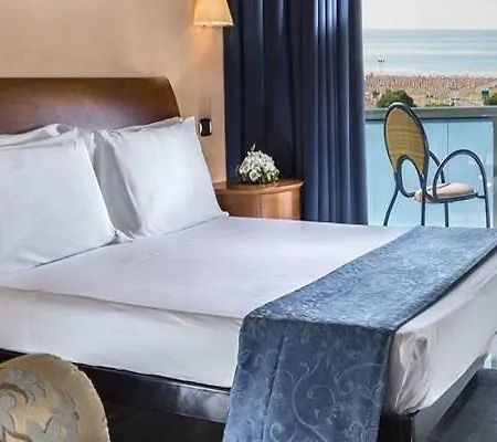 Hotel Parigi 4*