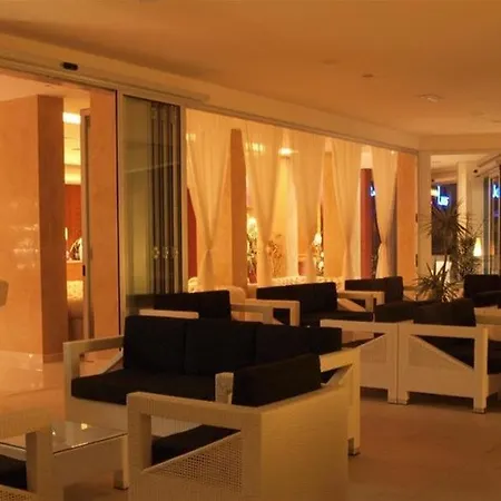 Hotel Parigi 4*